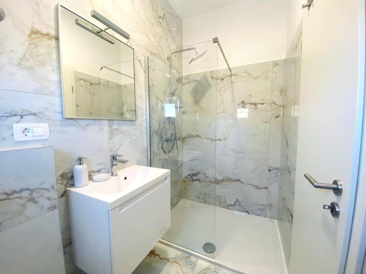 Villa Danza Del Mar - Designed For Adults Vir Exterior photo